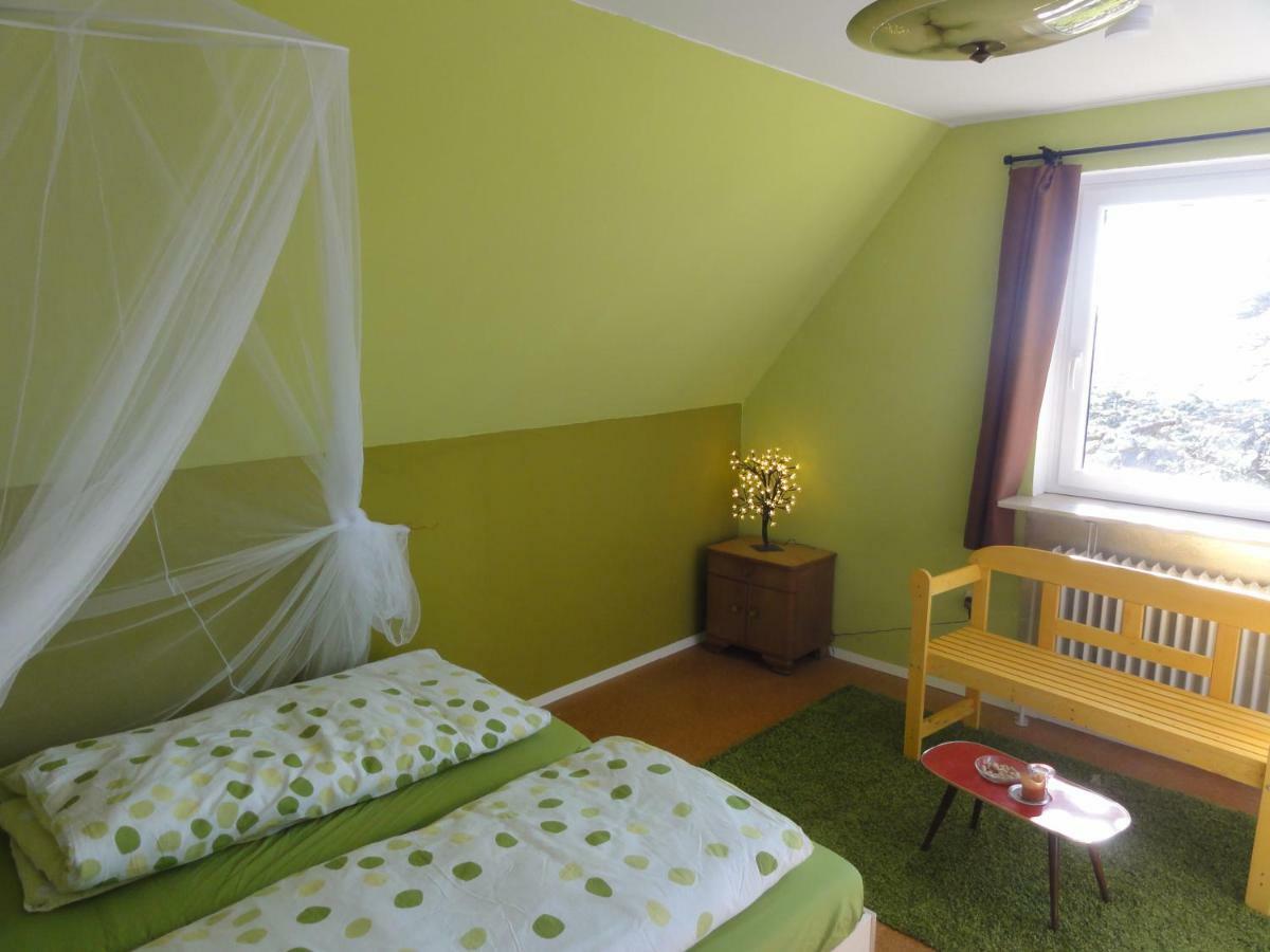 Peanuts Hostel & Meer Surendorf ภายนอก รูปภาพ